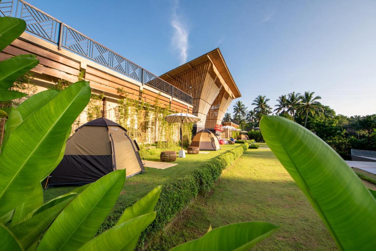 Triyana Resort And Glamping Паянган Экстерьер фото
