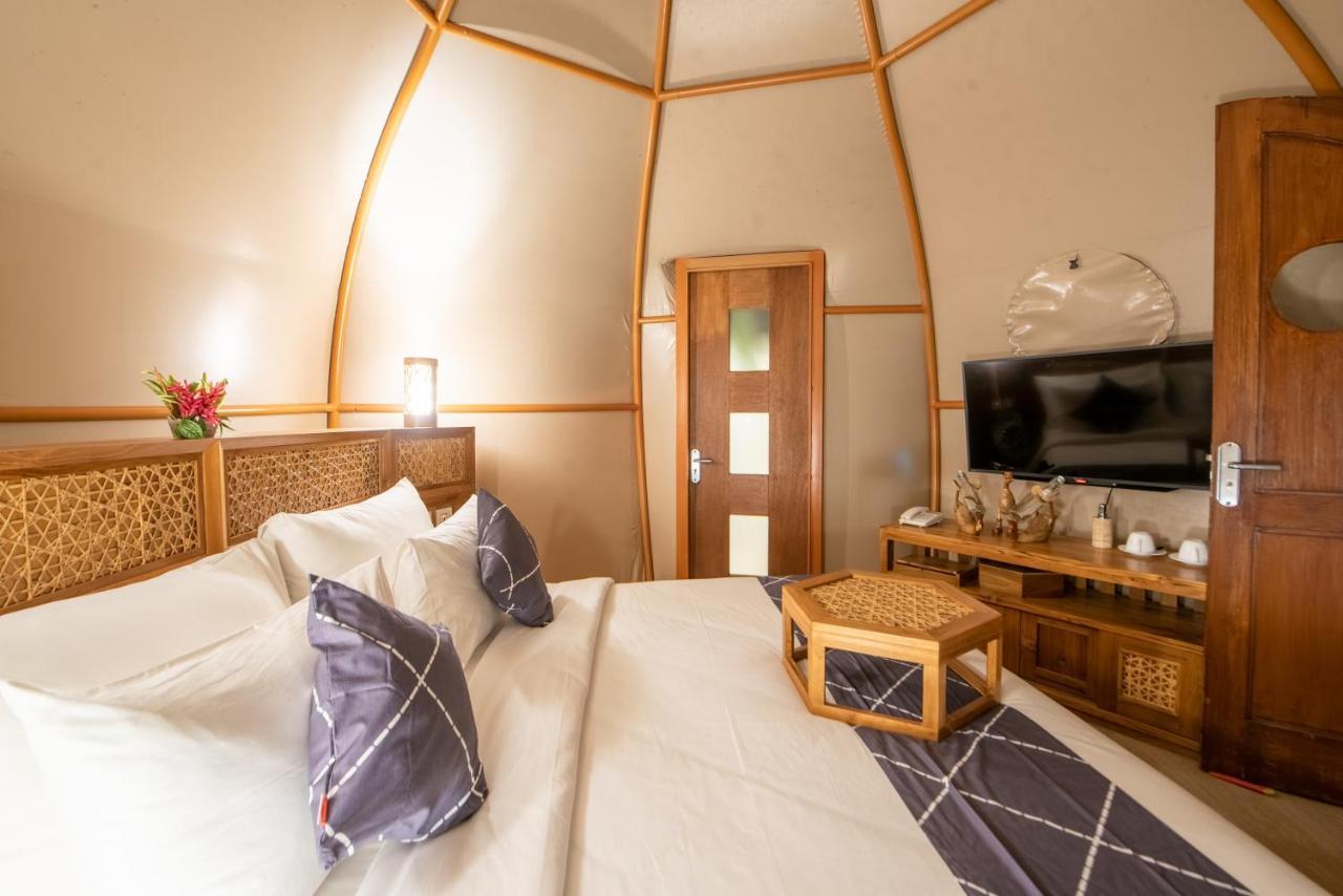 Triyana Resort And Glamping Паянган Экстерьер фото