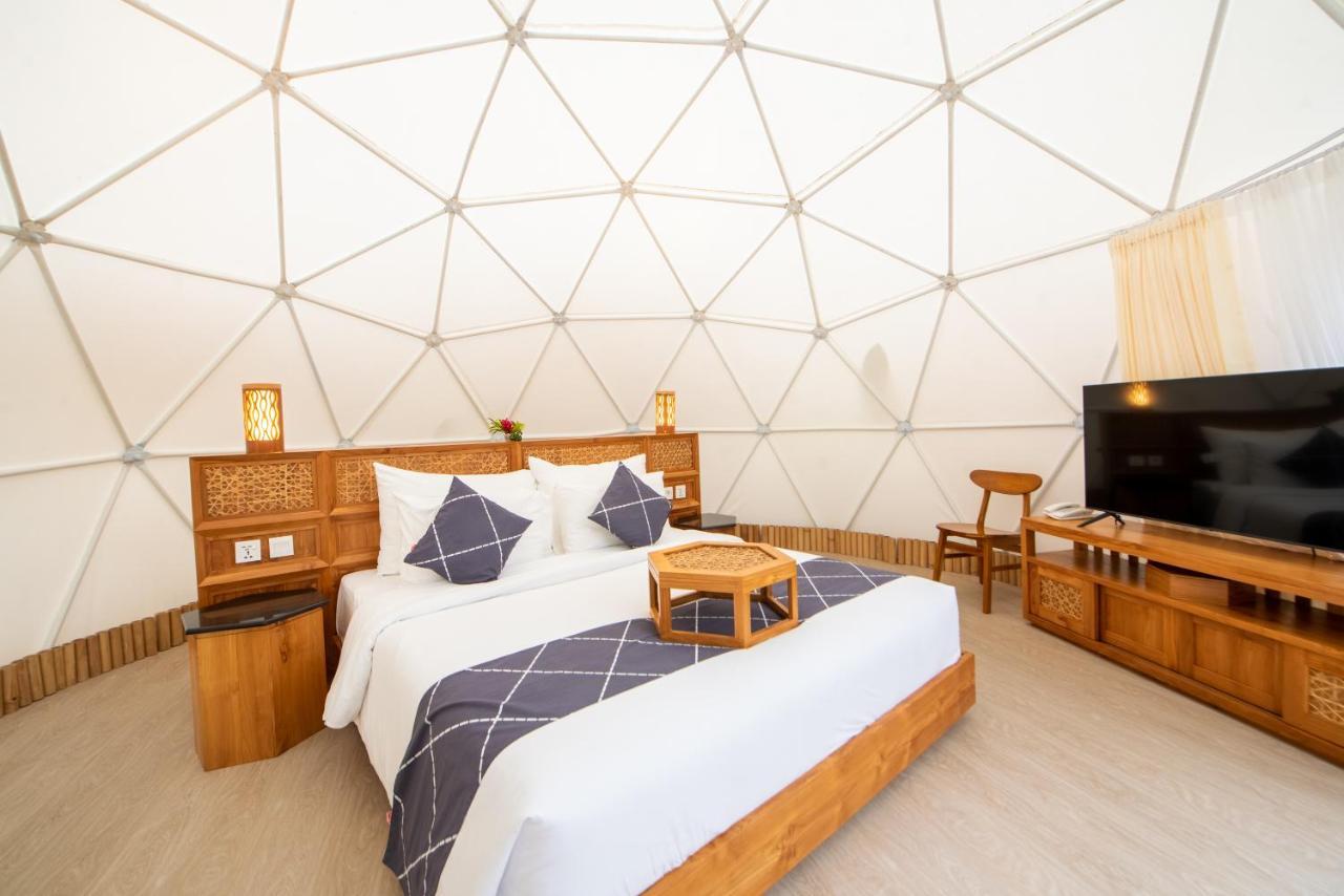 Triyana Resort And Glamping Паянган Экстерьер фото